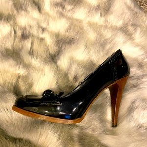 Gucci shoes